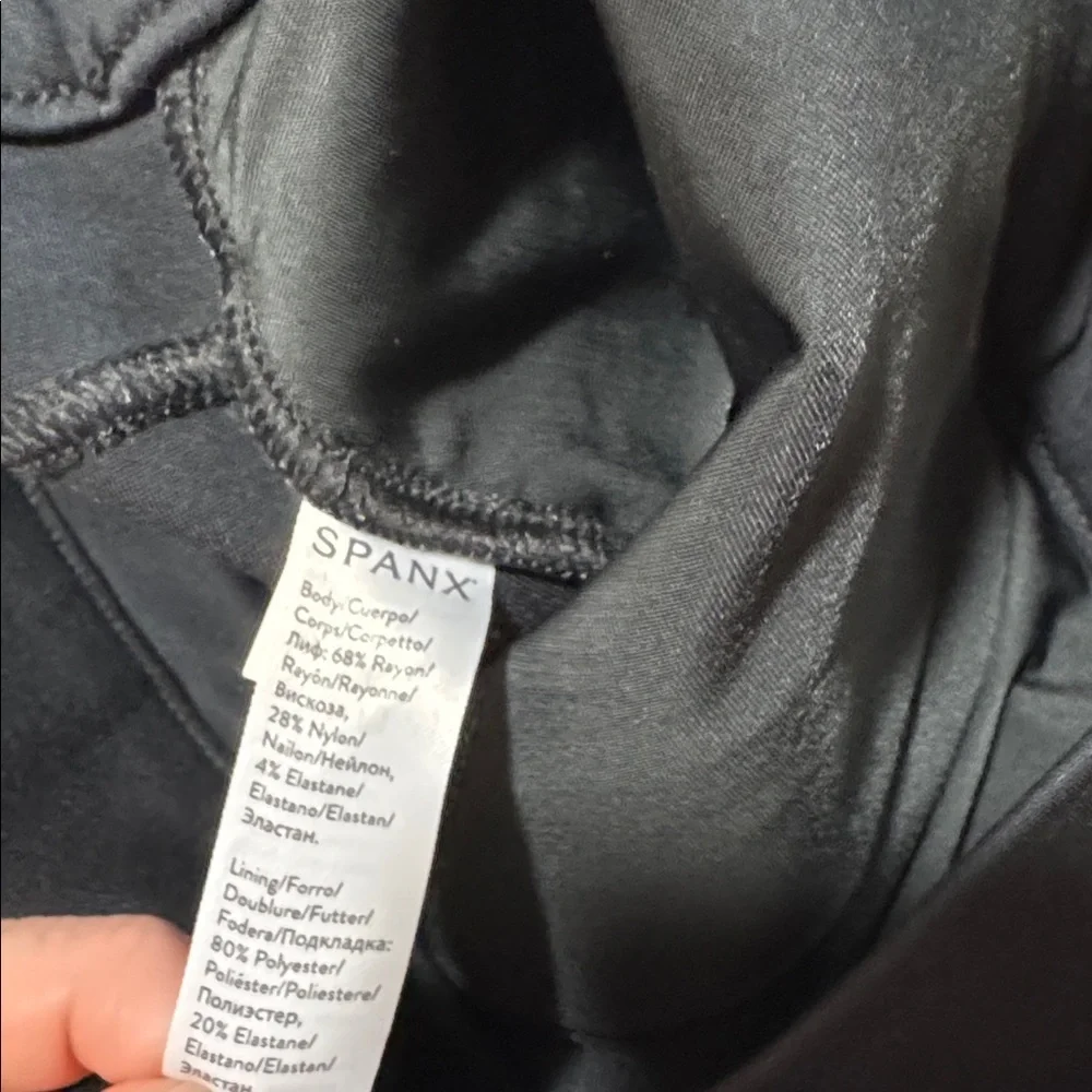 SPANX Women's Black Skinny Pants size small color black